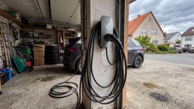 Was ein E-Auto wirklich noch wert ist: Warum sich Elektrofahrzeuge bei der Wertermittlung anders verhalten als Verbrenner